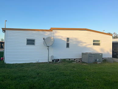 <big>Joe Bowen</big>